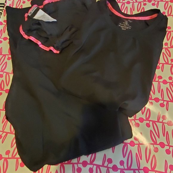 KOI LITE Black scrubs set